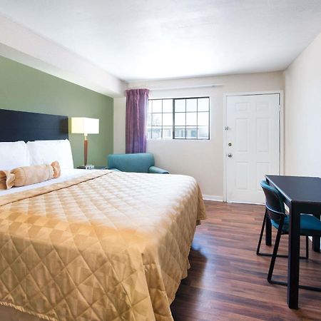 Executive Inn & Kitchenette Suites-Eagle Pass Eksteriør bilde